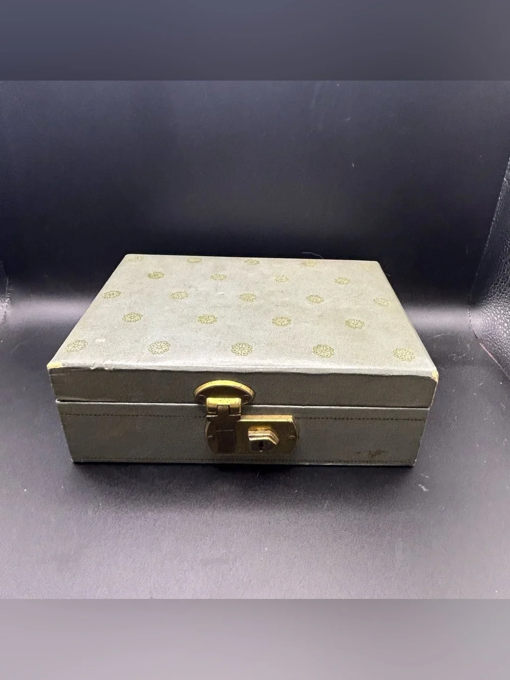 Vintage 1950s MCM MELE Small Jewelry Box Two Tier Gray/Blue 8x6x3” No Key.